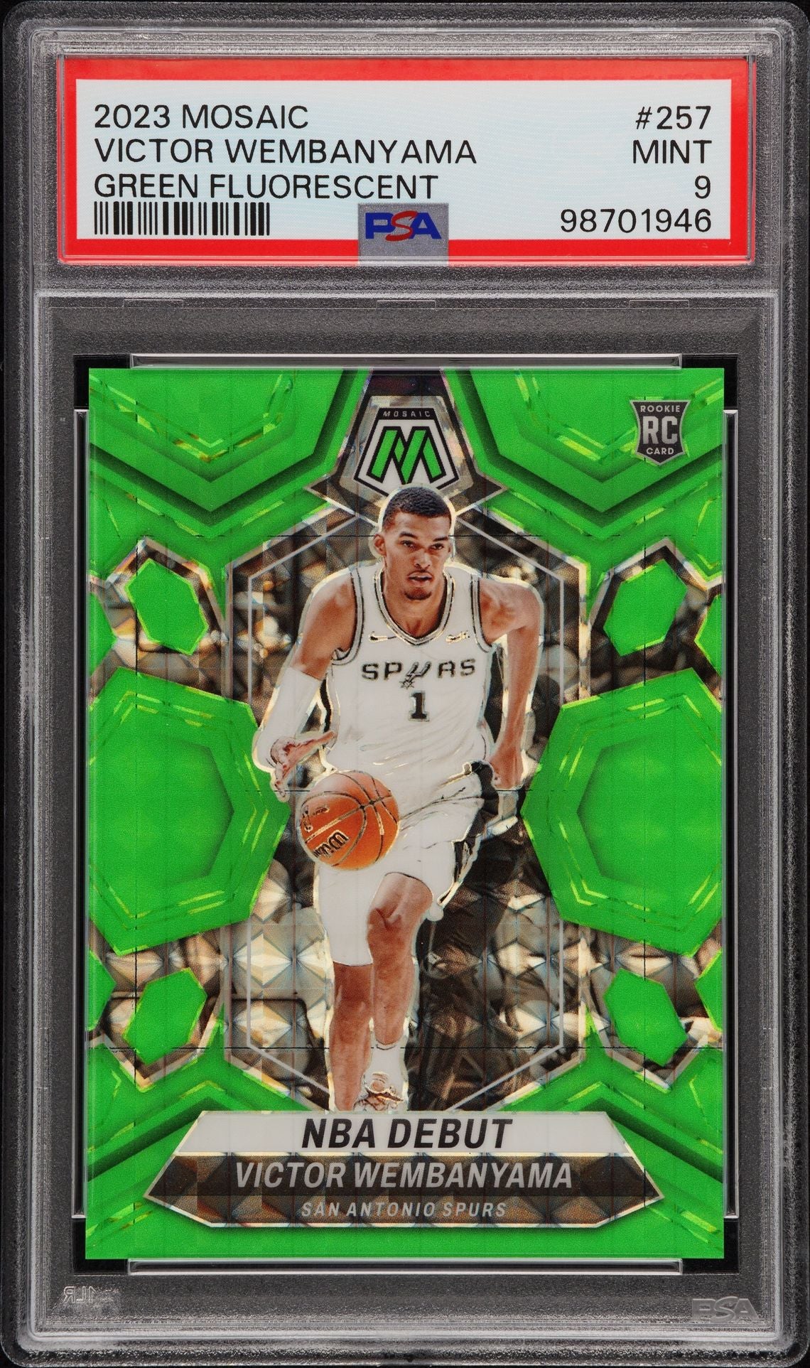 2023 Victor Wembanyama Mosaic Green Flouresent 3/10 PSA 9