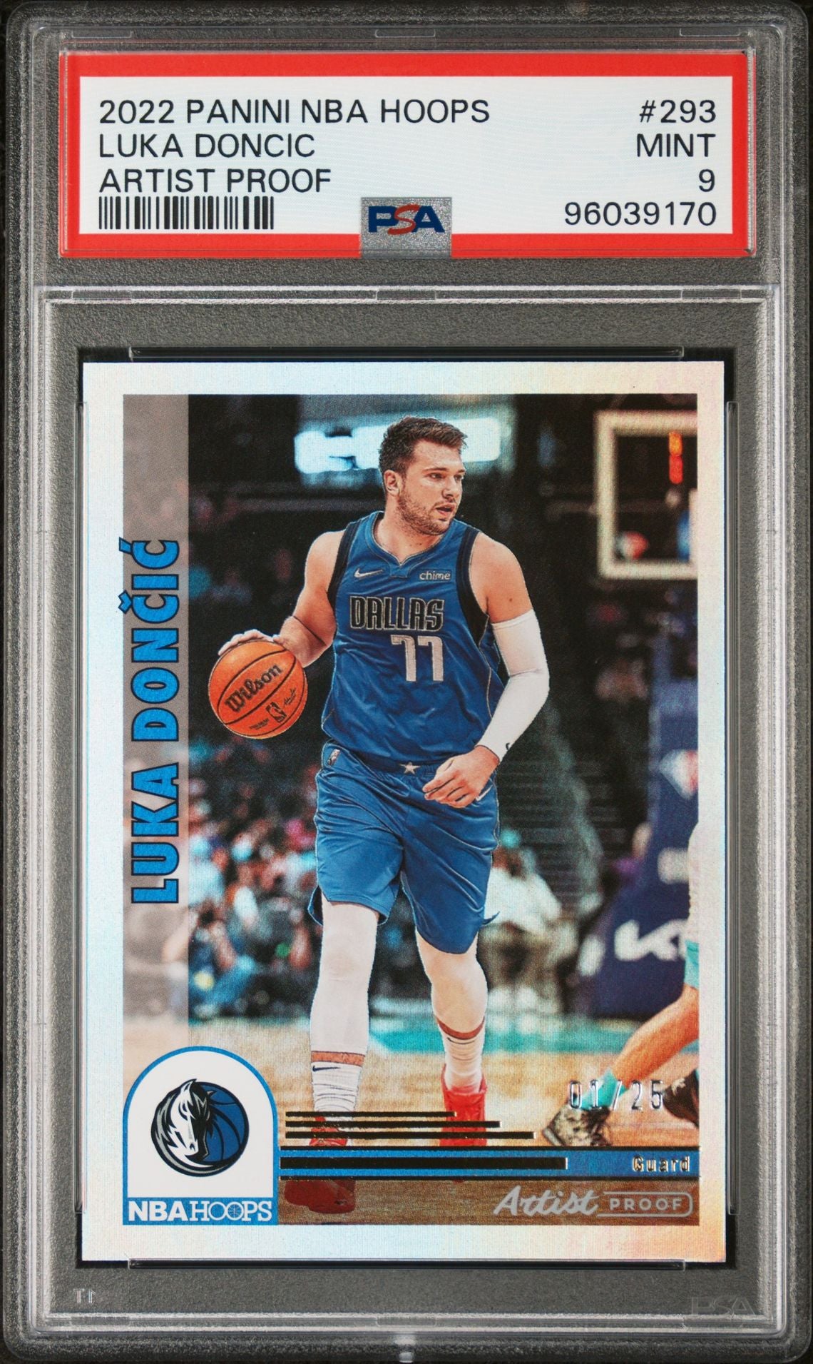 2022/23 NBA Hoops Luka Doncic Artist Proof 01/25