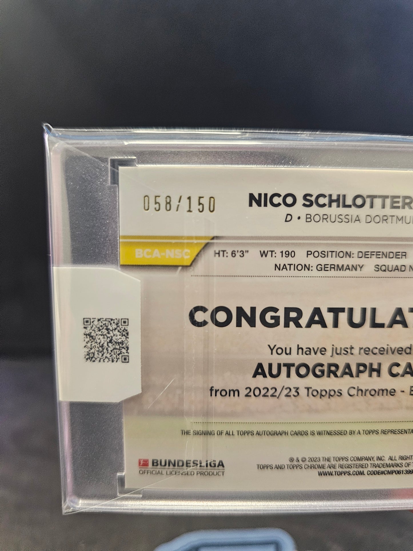 2022/23 Topps Chrome Bundesliga Nico Schlotterbeck Pink Autograph 058/150